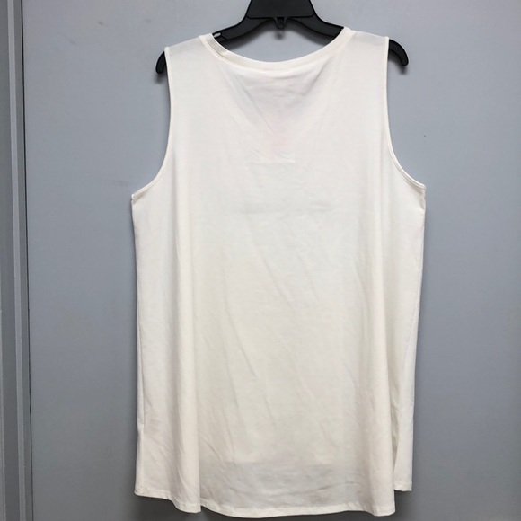 LulaRoe v neck tank - Picture 3 of 5